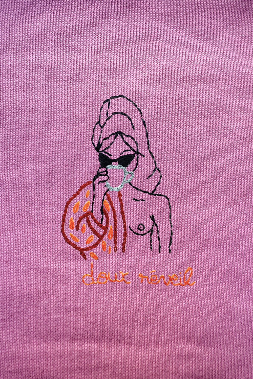 Sweat brodé Doux réveil