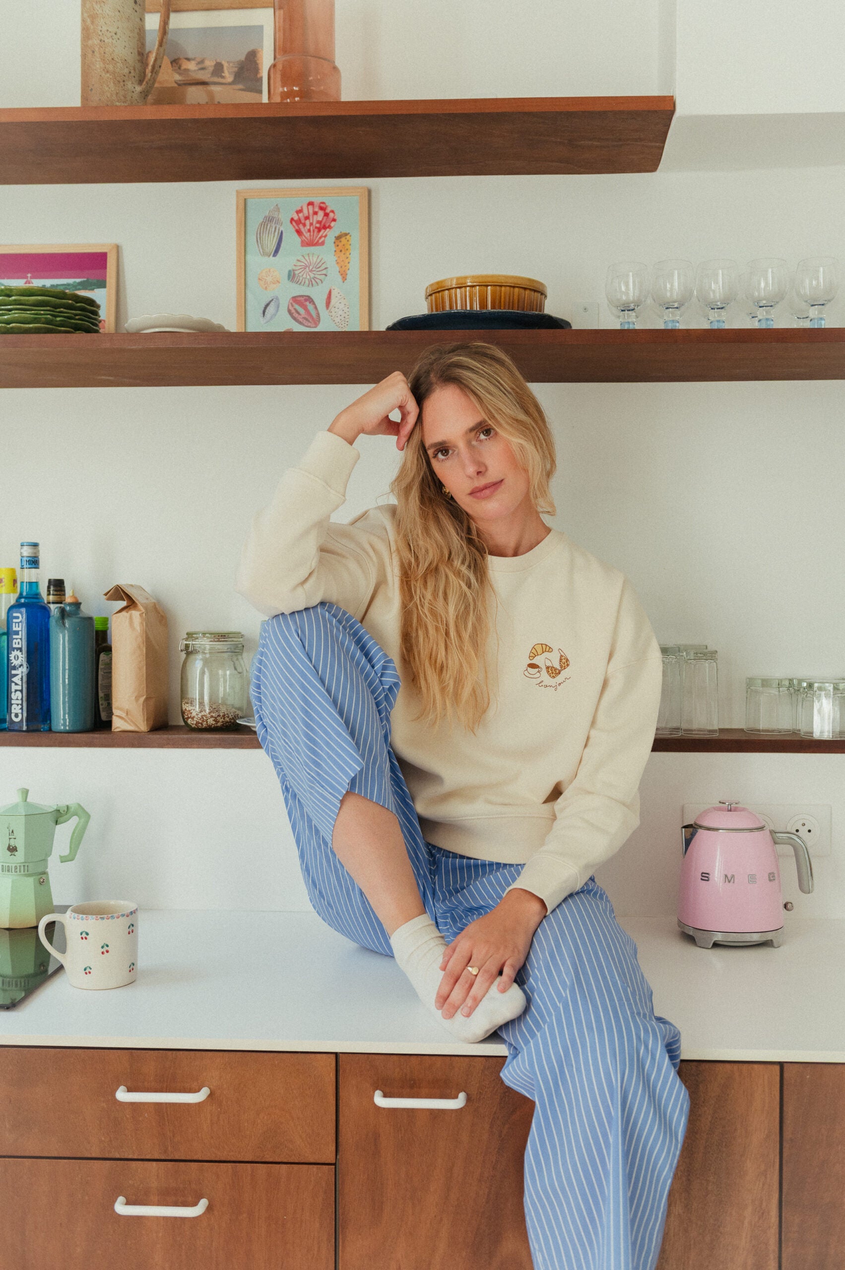 Bonjour Paris 刺绣卫衣