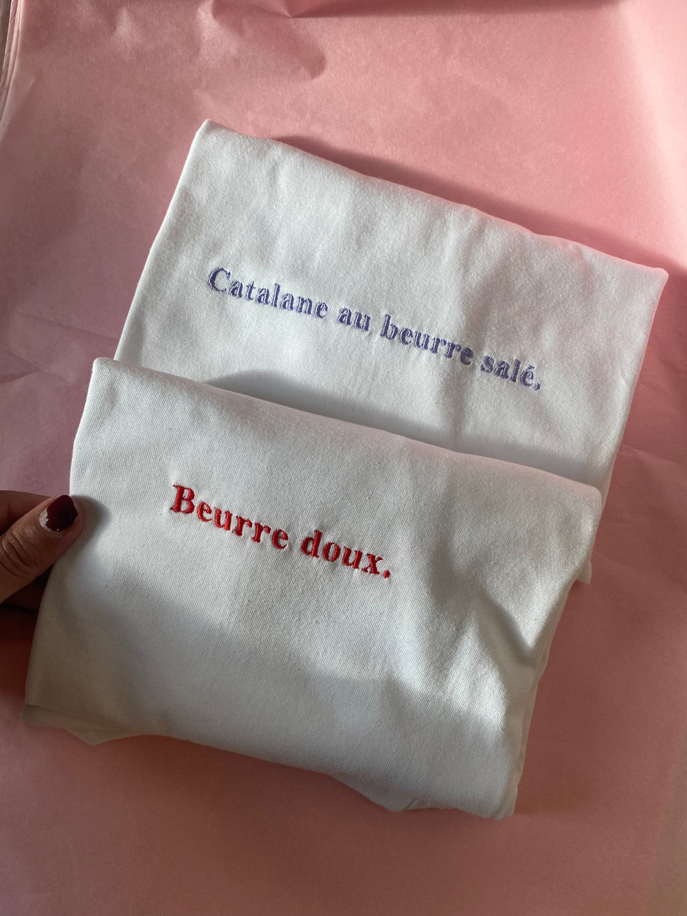 Embroidered sweatshirt with personalized message