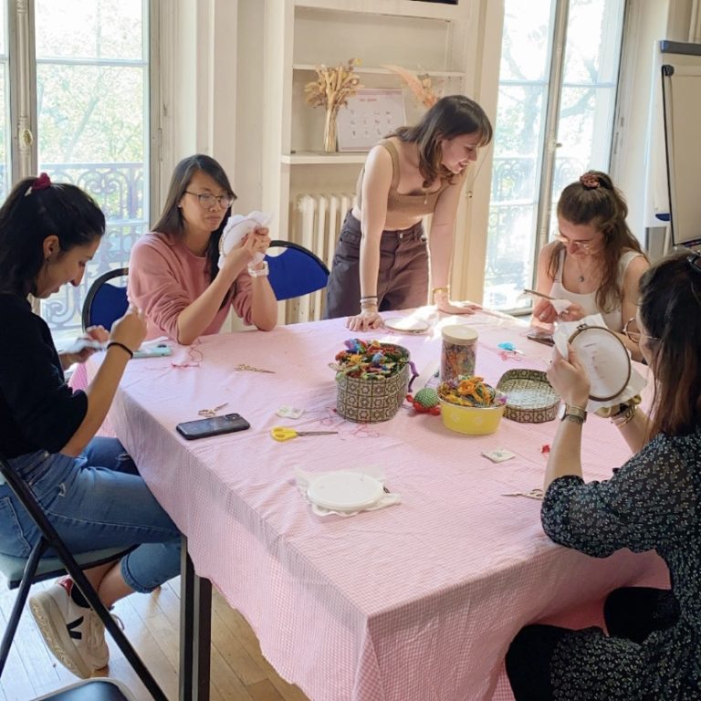 Atelier De Broderie Pour Débutants à Paris By Studio Francosse