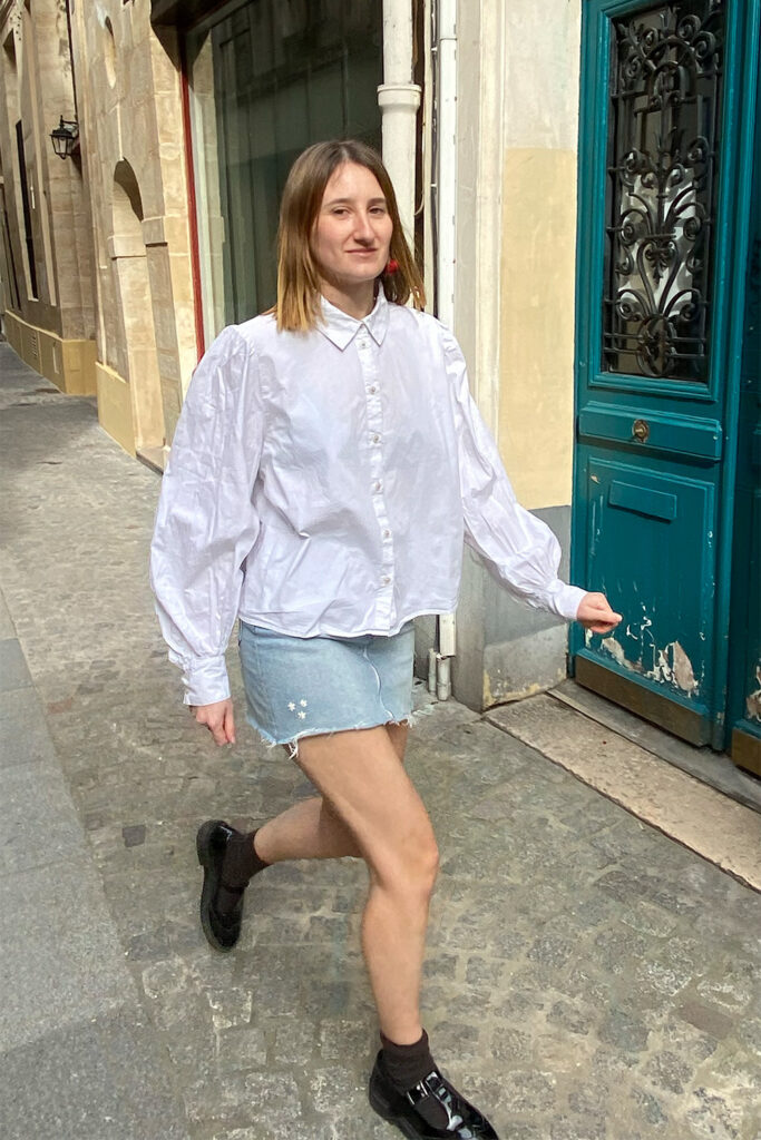 Chemise brodée boutons tulipes