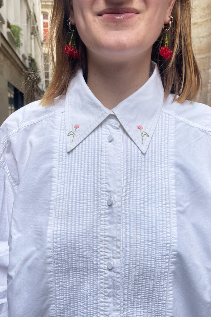 Chemise brodée tulipes